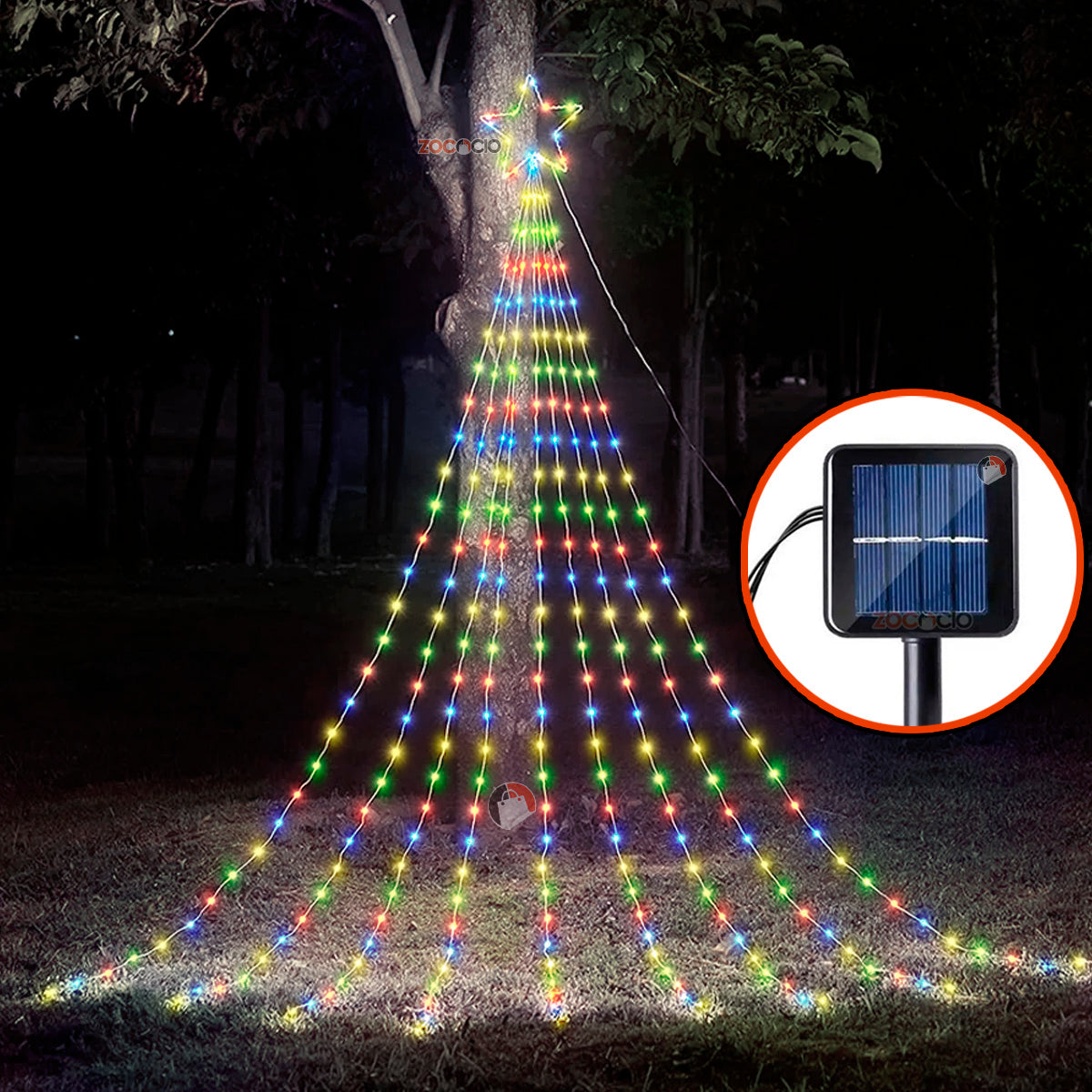 Árbol Cascada Navideño Solar instalado en jardín